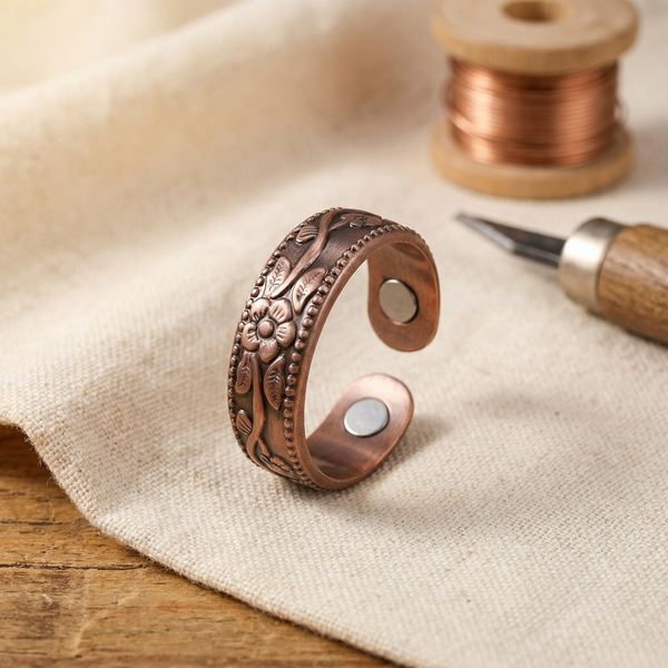 Clara & Co. Petal Copper Ring
